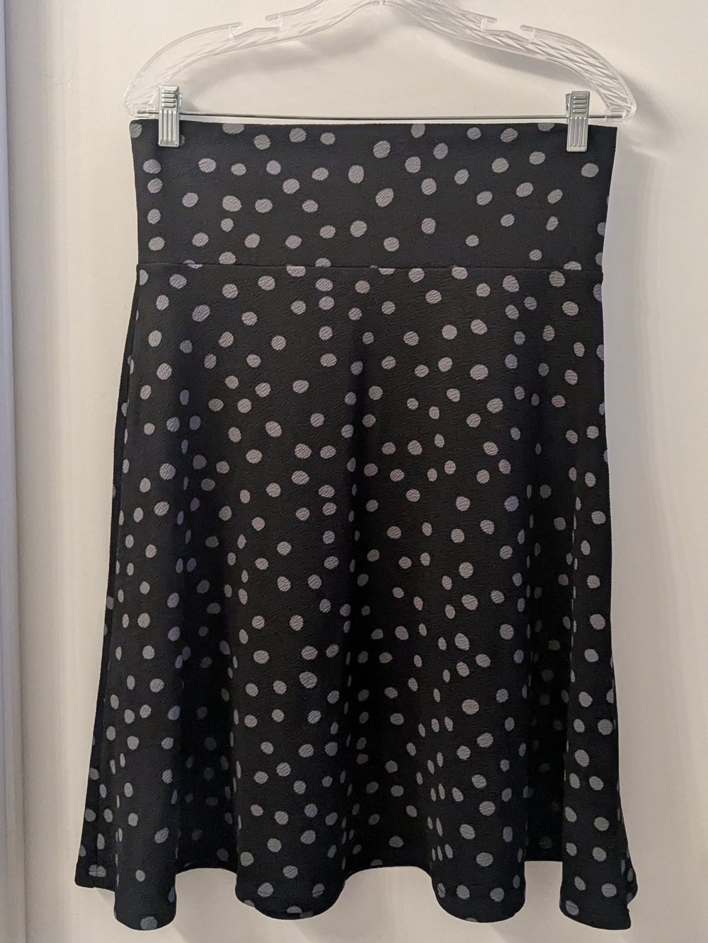 LuLaRoe Black Skirt with Light Gray Polka Dots